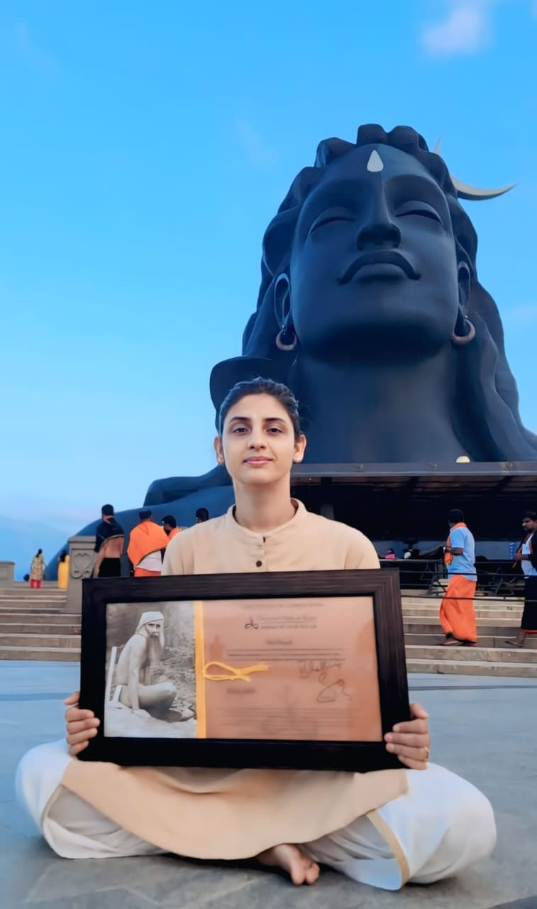 Reeta — Founder & Classical Hatha Yoga Teacher, Yogartha